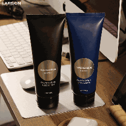 Larson Performance for Men Body Cream Forever Blue + Noir Crystal